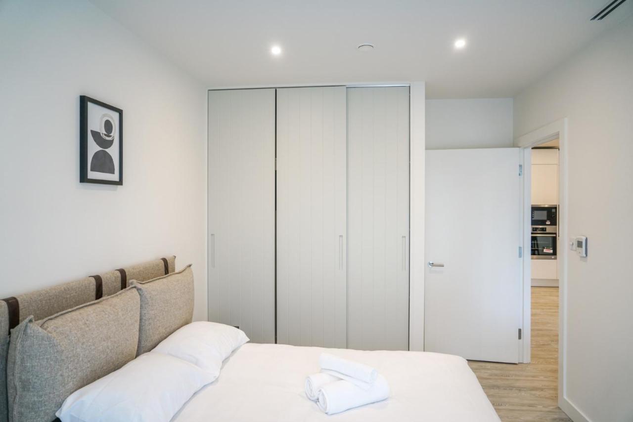 Coppermaker Square In Stratford Aparthotel London Ngoại thất bức ảnh