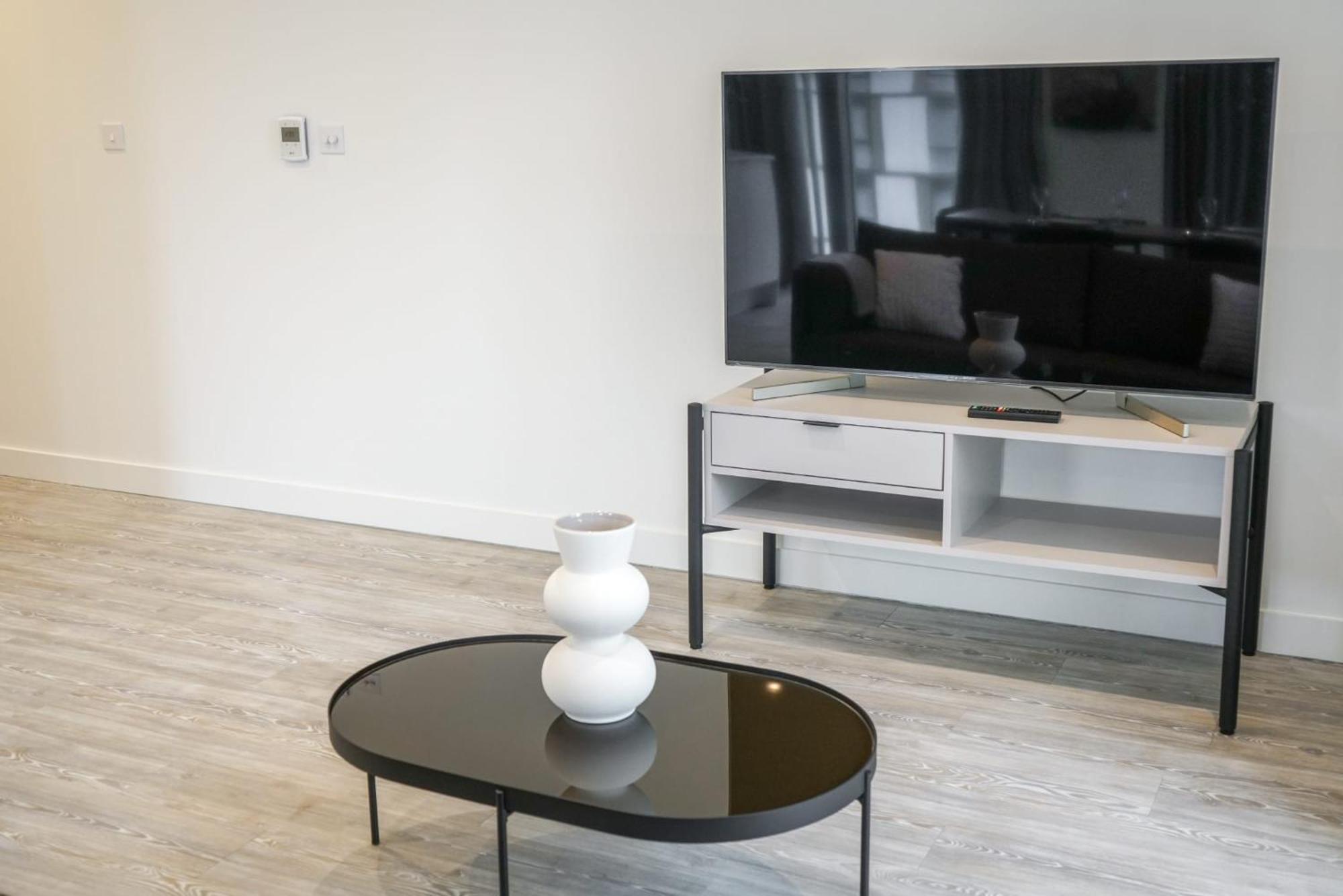 Coppermaker Square In Stratford Aparthotel London Ngoại thất bức ảnh