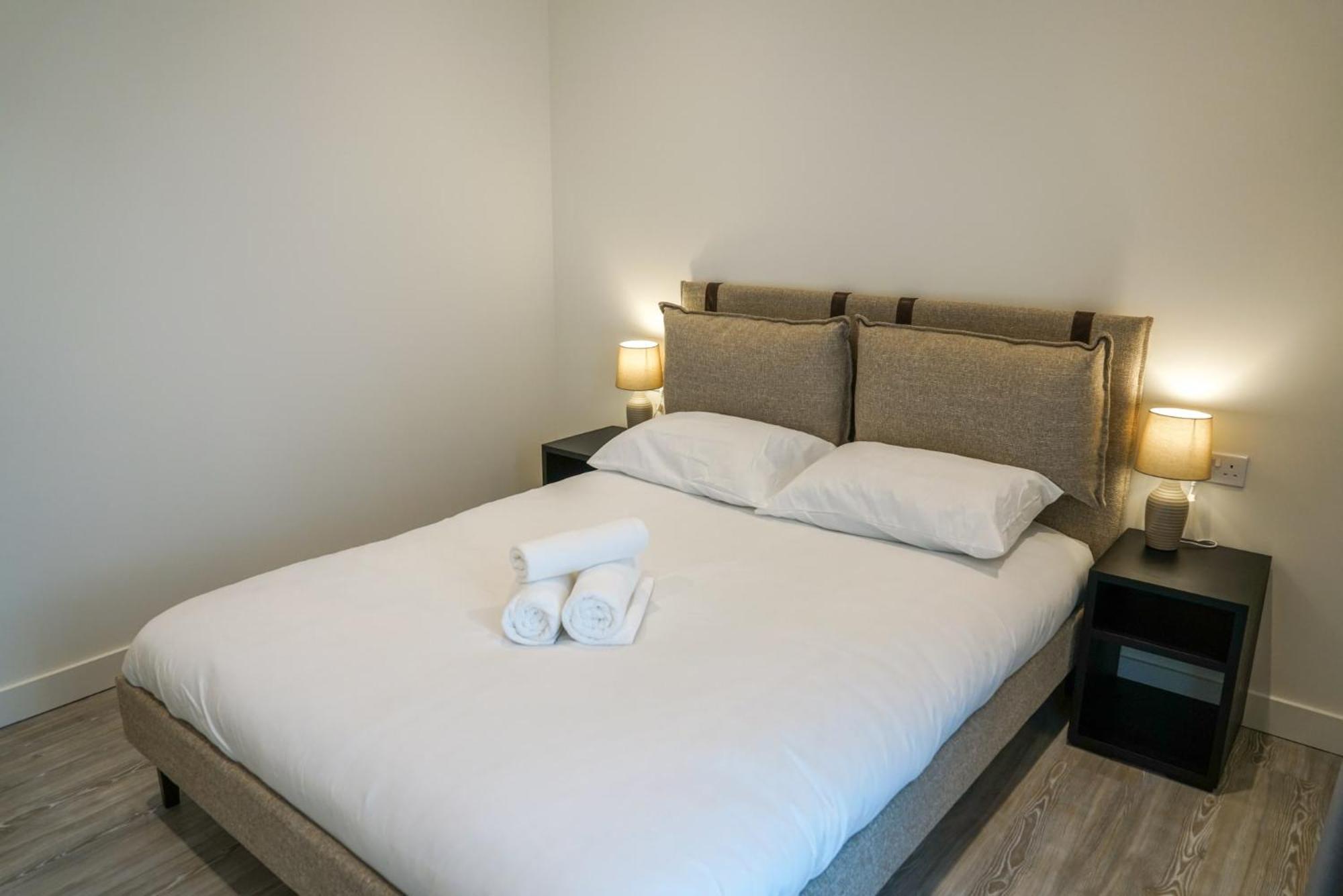 Coppermaker Square In Stratford Aparthotel London Ngoại thất bức ảnh