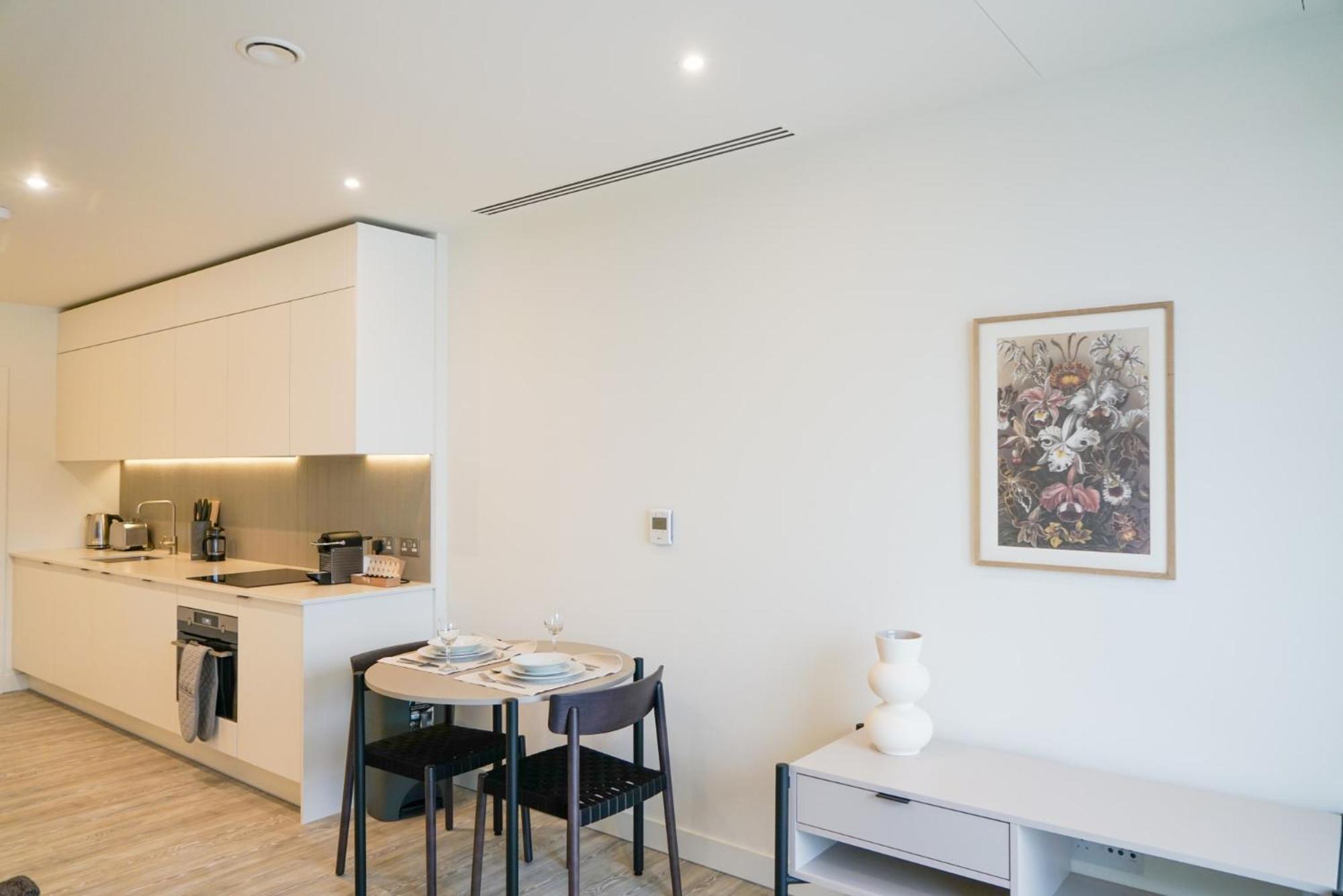 Coppermaker Square In Stratford Aparthotel London Ngoại thất bức ảnh